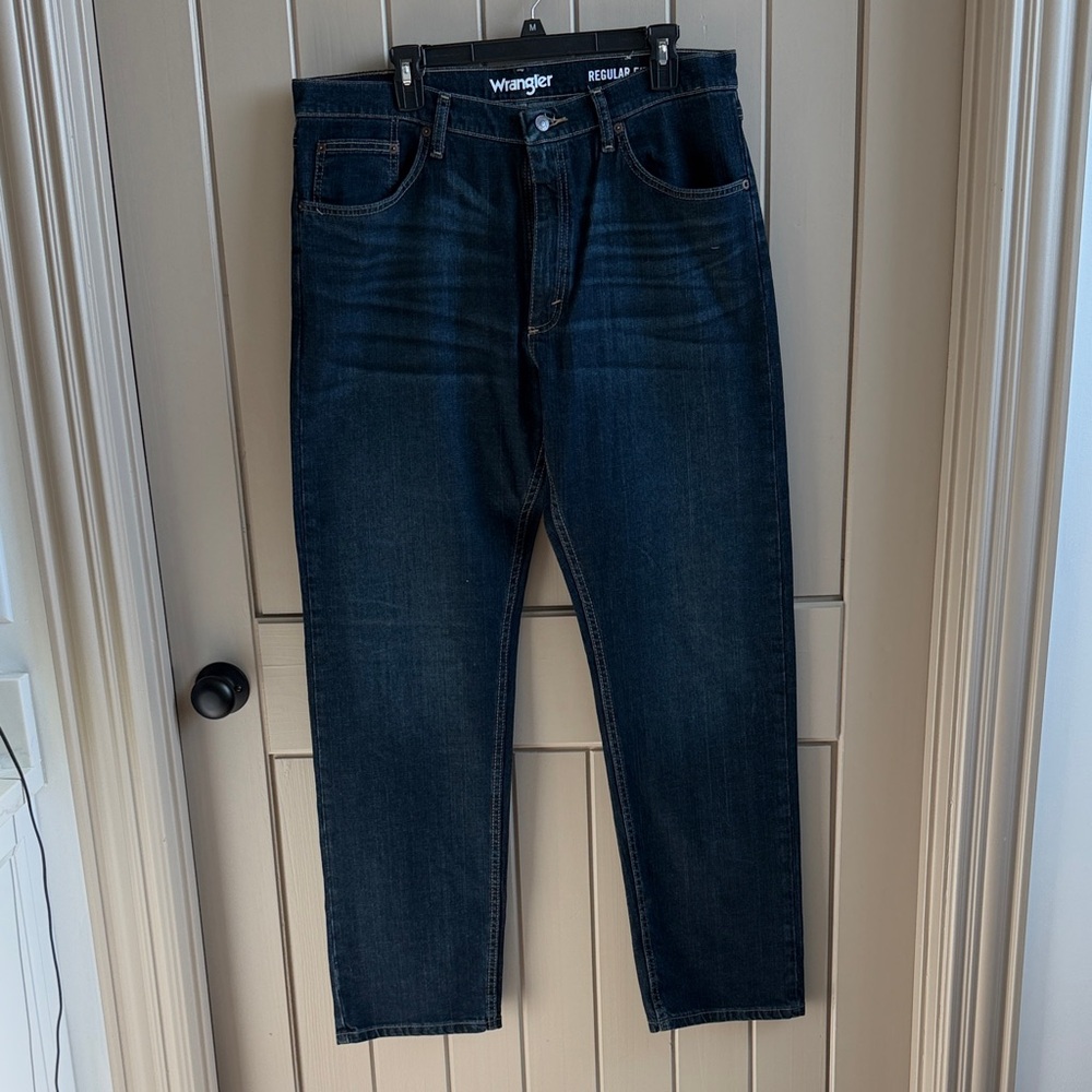 Wrangler Men's Indigo Straight Jeans